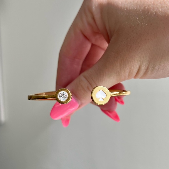KATE SPADE BRACELET SET (5 INCLUDED) ♥️♣️♥️♠️♥️ - Picture 5 of 7